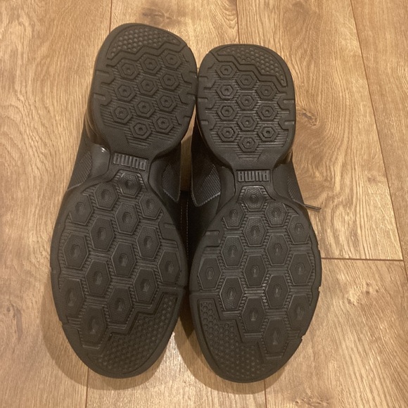 Puma Sneakers - Picture 10 of 10